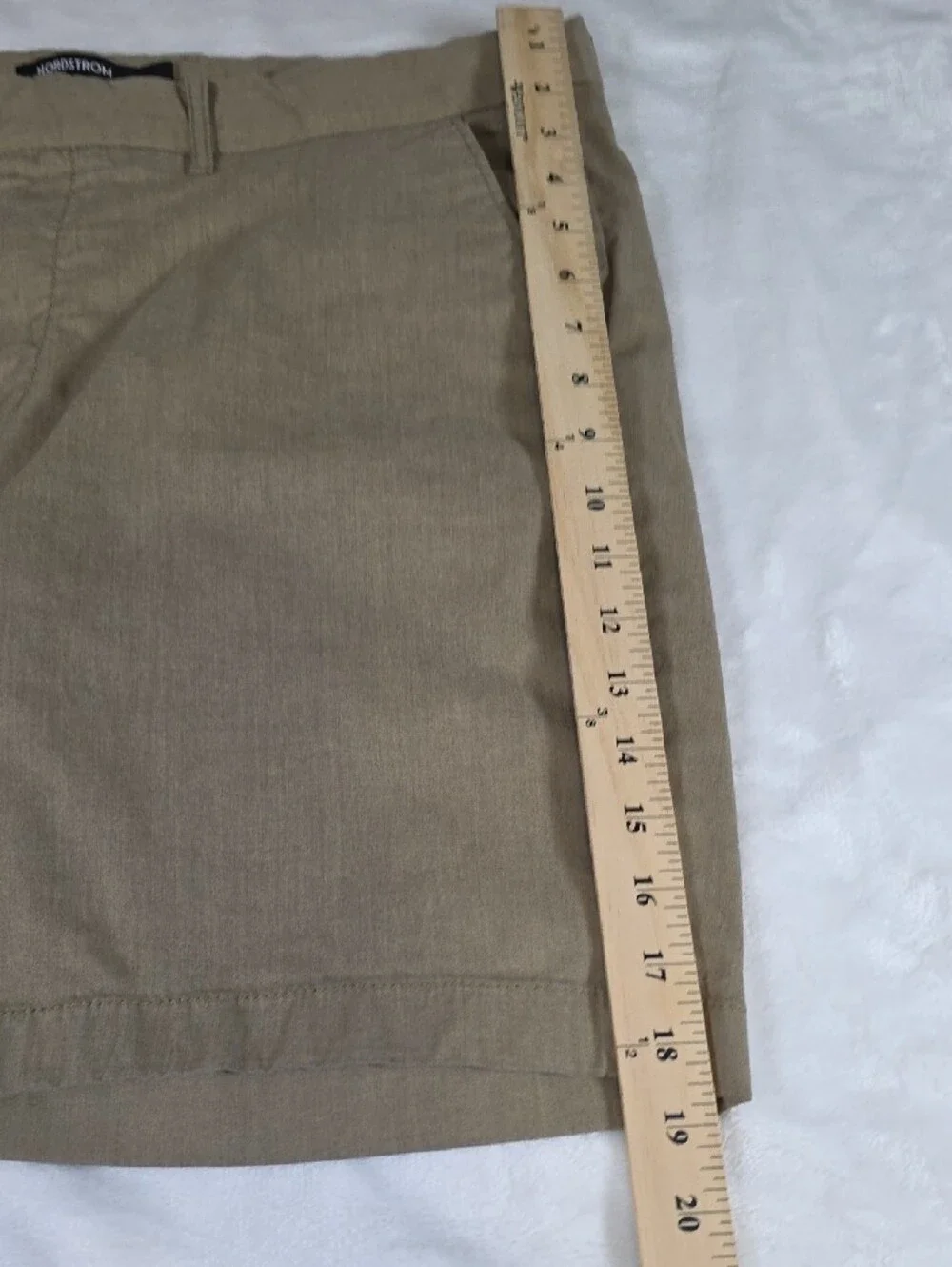 Nordstrom Men's Tech-Smart Flat Front Shorts Tan Size 40W